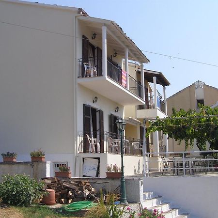 Dimitrakis Apartments 카시오피 외부 사진