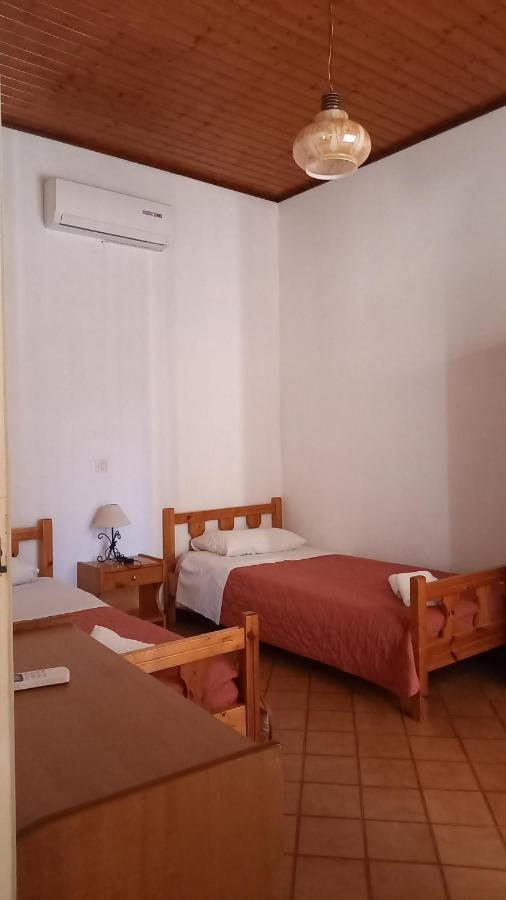 Dimitrakis Apartments 카시오피 외부 사진